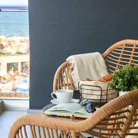 Vanilla Luxury N Pool * 那沃达利