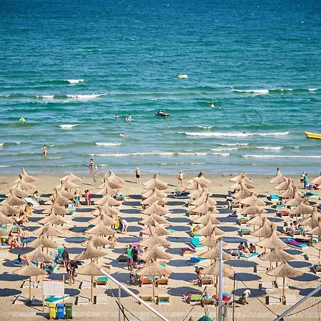 Vanilla Luxury N Pool 公寓